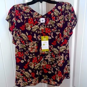 Cabi brand A La Mode Top. New. True to size.